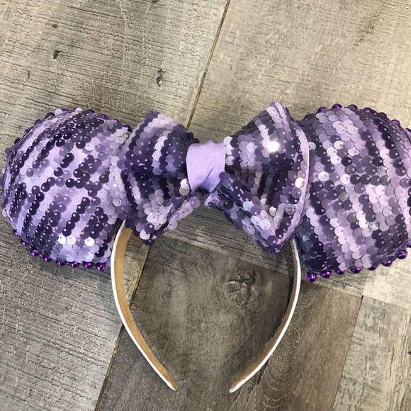 Custom Disney Ears - Picture 9 of 10